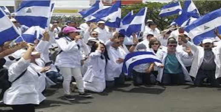 Médicos son despedidos tras criticar el manejo de la pandemia en Nicaragua
