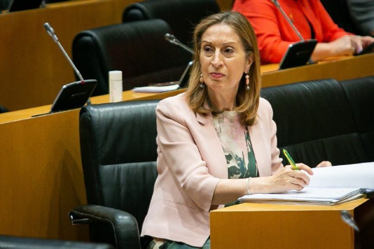 PP recalca que quiere acuerdos y pide al PSOE deje de descalificar y negocie