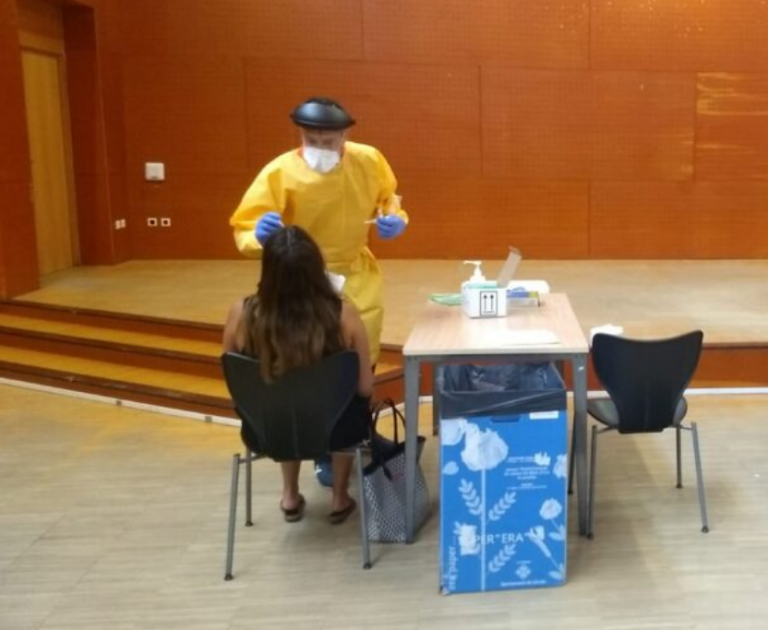 Baja la propagación del virus en Cataluña, aunque aumentan hospitalizados