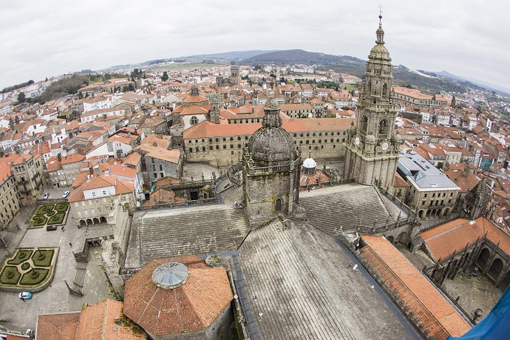 Santiago de Compostela, cerrada perimetralmente antes de la Navidad