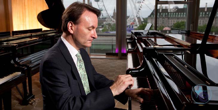 El pianista Stephen Hough ofrece una velada espiritual en el Museo San Telmo