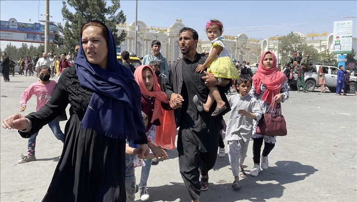 España tiene en marcha una nueva operación para evacuar a más afganos