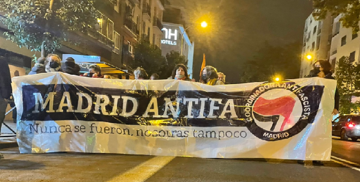 Cientos de personas asisten a marcha antifascista en Madrid