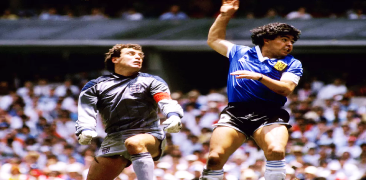 Camisa de Maradona en el gol de ‘La Mano de Dios’ sale a subasta en Inglaterra