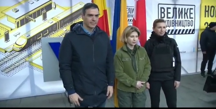 Pedro Sánchez llega a Kiev para reunirse con Zelenski