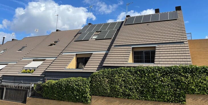 Iberdrola lidera el autoconsumo solar en España y gestiona un 40% del total