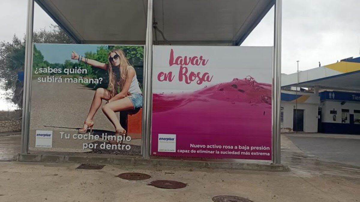 Imagen De Denuncian A Enerplus Por La Foto De Una Chica Haciendo Autostop Como Premio Por Lavar El Coche 1 Facua Denuncia Gasolineras Enerplus