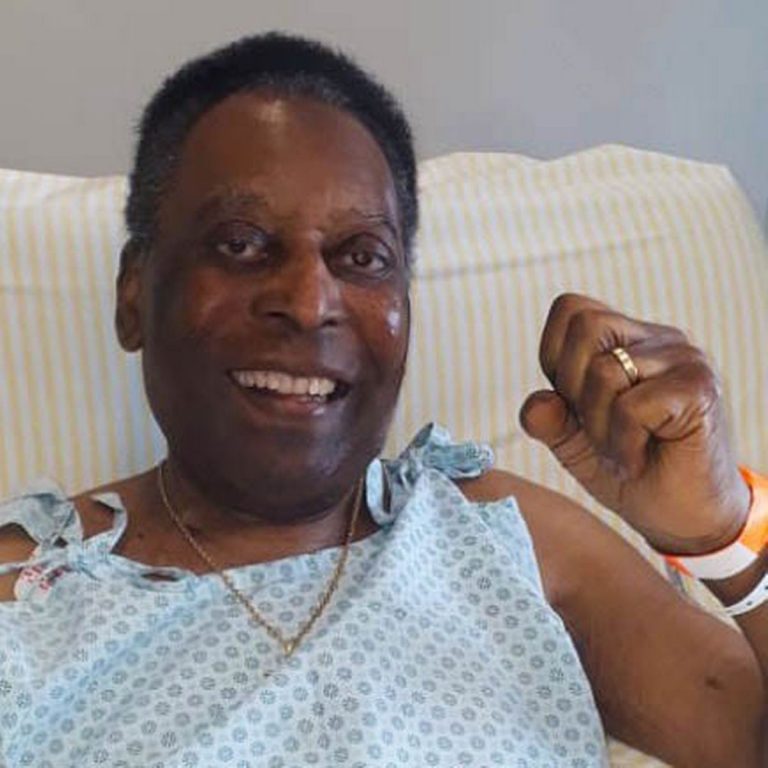 Pelé, la leyenda del fútbol, recibe paliativos en el hospital