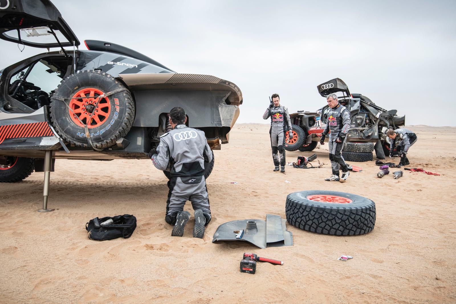 Imagen De Al Rajhi Gana La Séptima Etapa Del Dakar 2023 Con Más Problemas Para Audi; Descanso Para Motos Y Quads 1 5Af9D68F 7203 4213 8E4F 443F857961B5