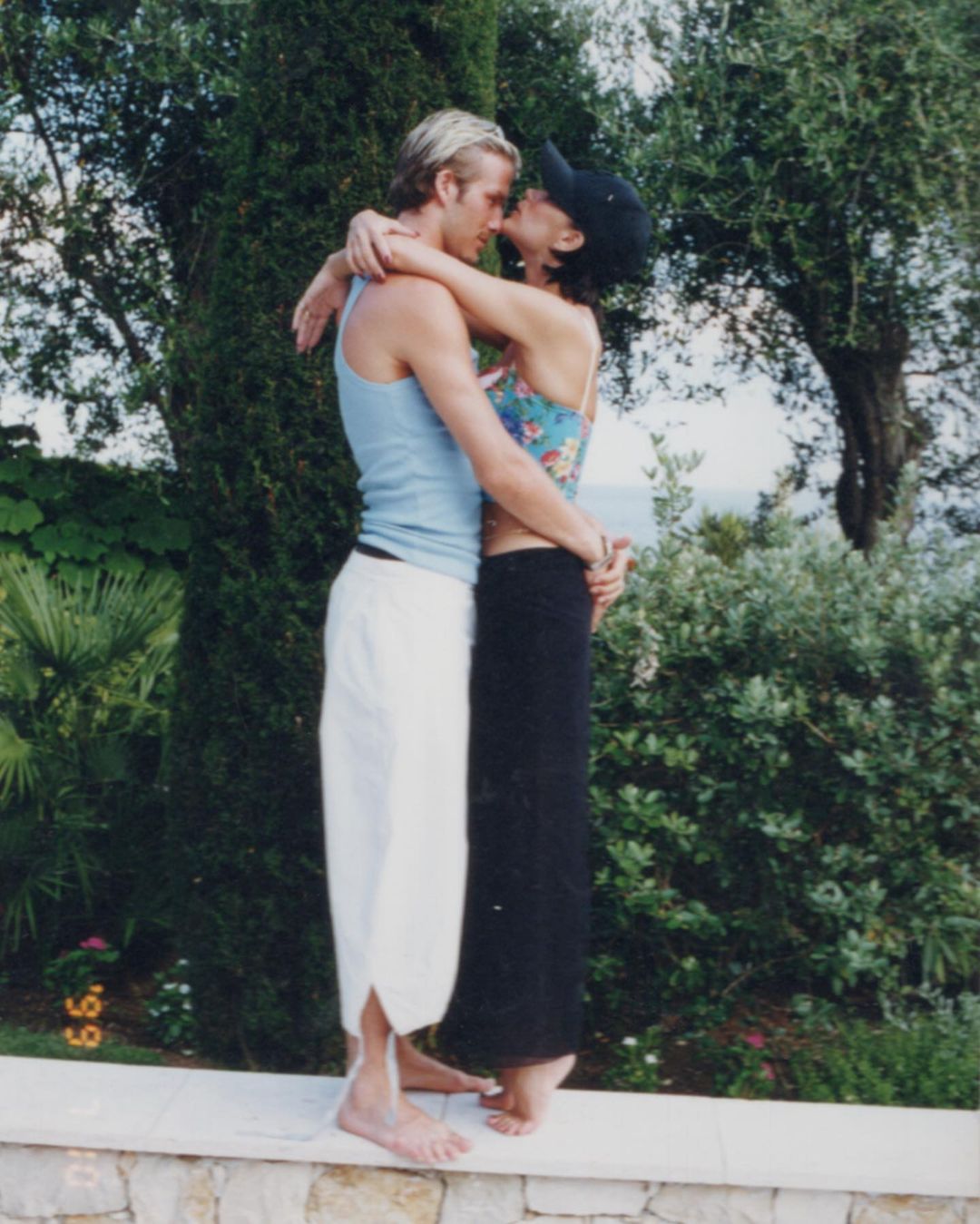 Imagen De Victoria Beckham En Su Faceta Más Romántica: Las Tiernas Imágenes Con Las Que Se Declara A David Por El Día De San Valentín 2 330422129 4184678028423007 5055715438137353188 N