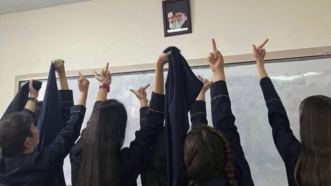 Imagen De Más De 500 Niñas Envenenadas En Irán Para Impedirlas Ir A Clase 1 9Qjjnyja