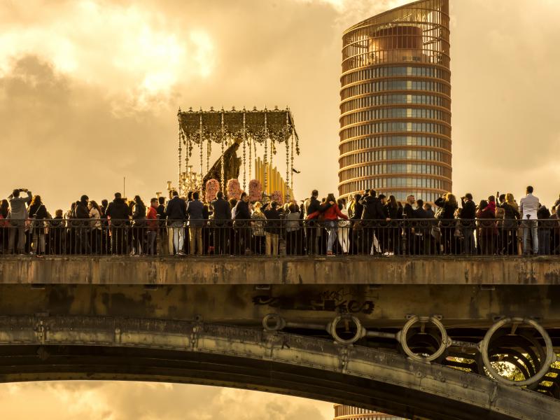 Sevilla Semana Santa Torre Pelli