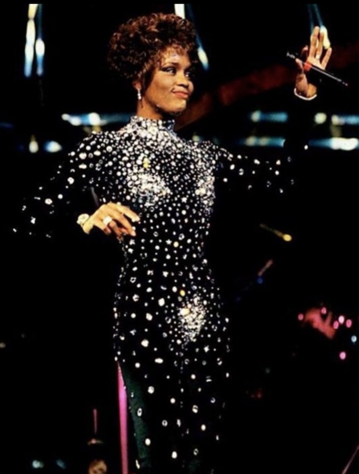 Imagen De Whitney Houston: Se Cumplen 11 Años De La Muerte De La Cantante 3 Whitney 1991