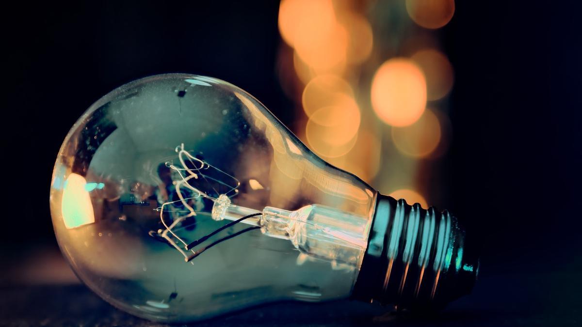 ahorrar luz en casa