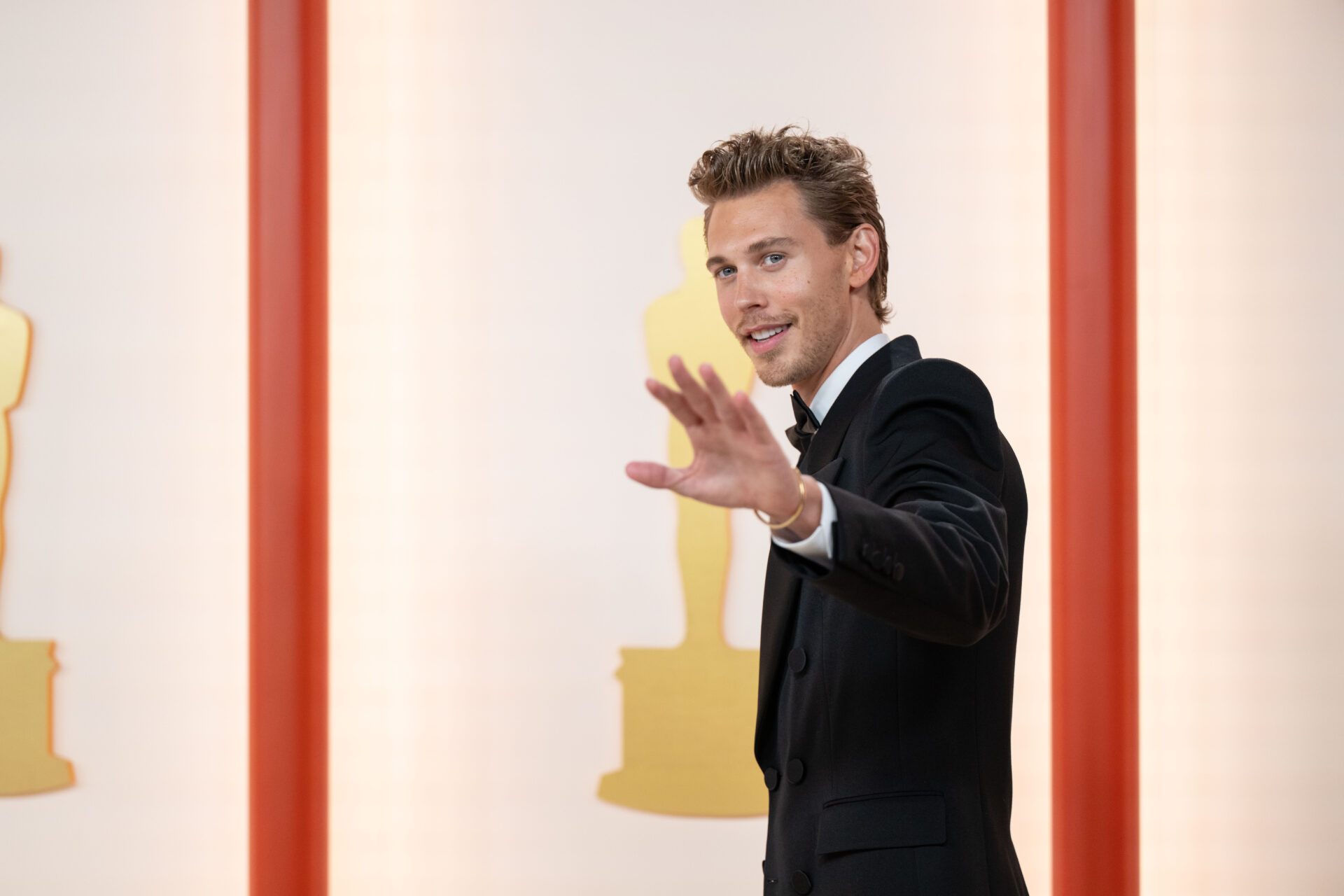 Imagen De Descubre Los Mejores Modelos En La Alfombra Champán De Los Oscars© 2023 27 95 Ar 0369