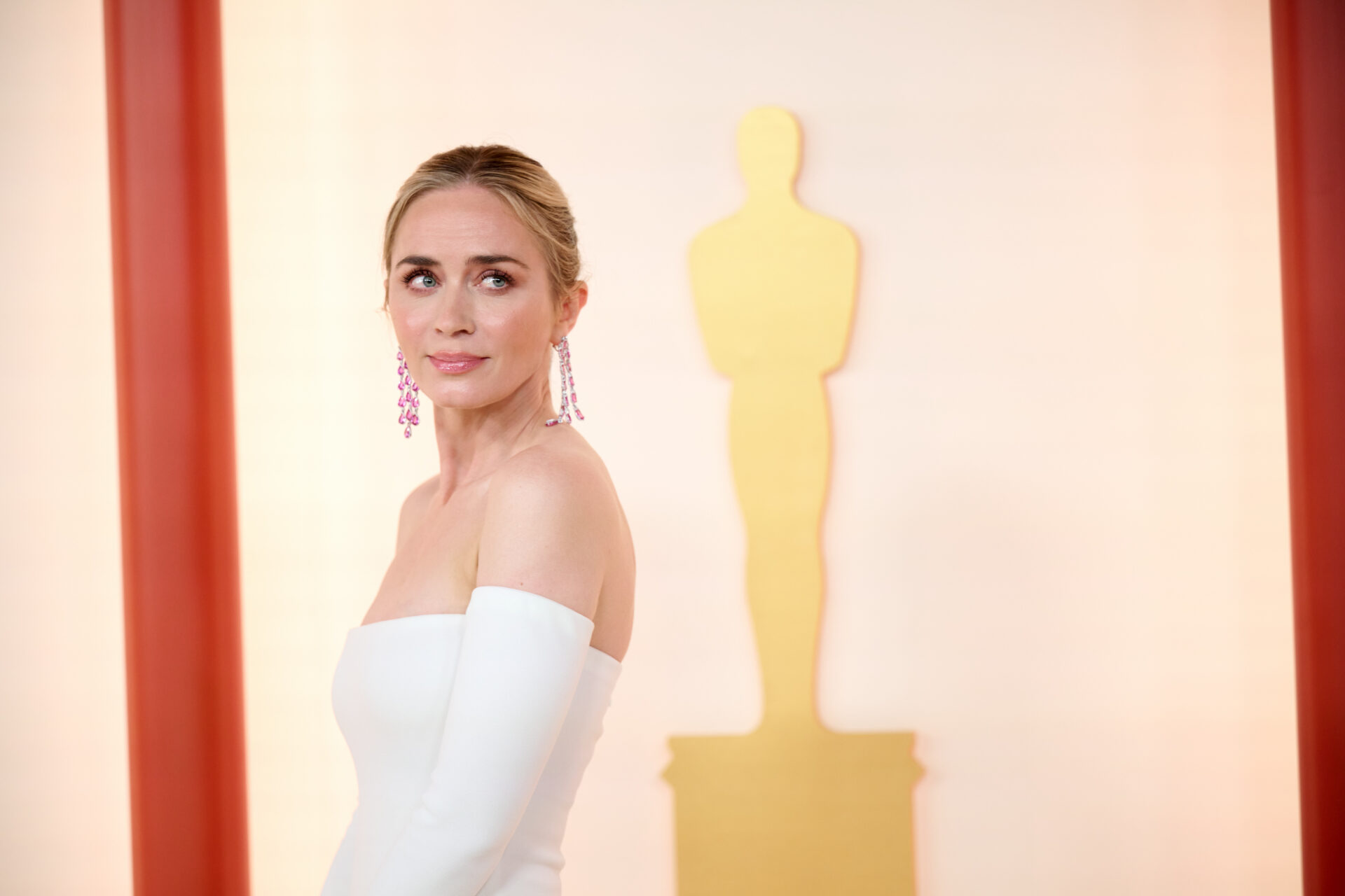 Imagen De Descubre Los Mejores Modelos En La Alfombra Champán De Los Oscars© 2023 32 95 Ar 0382