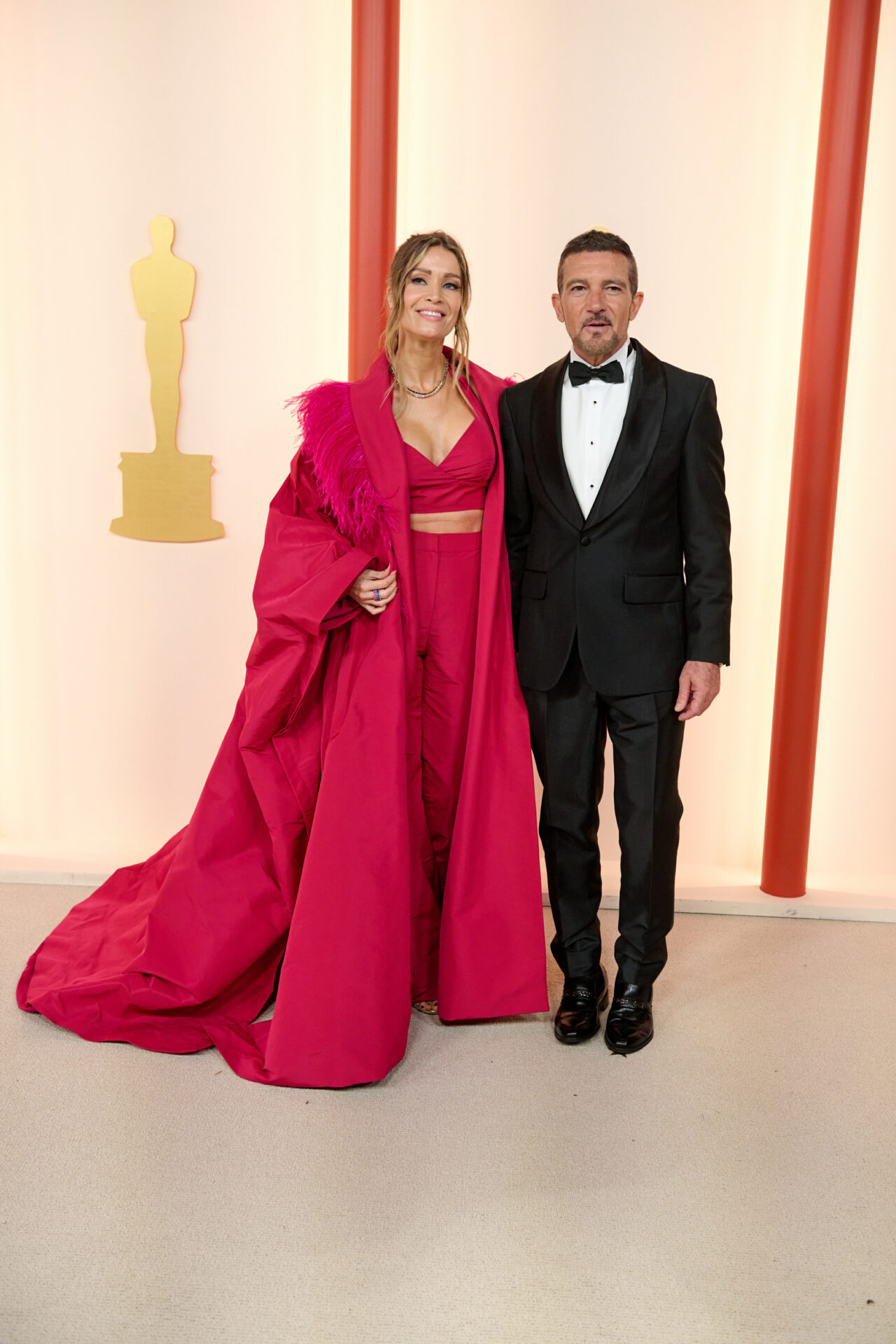 Imagen De Descubre Los Mejores Modelos En La Alfombra Champán De Los Oscars© 2023 17 95 Ar 0543