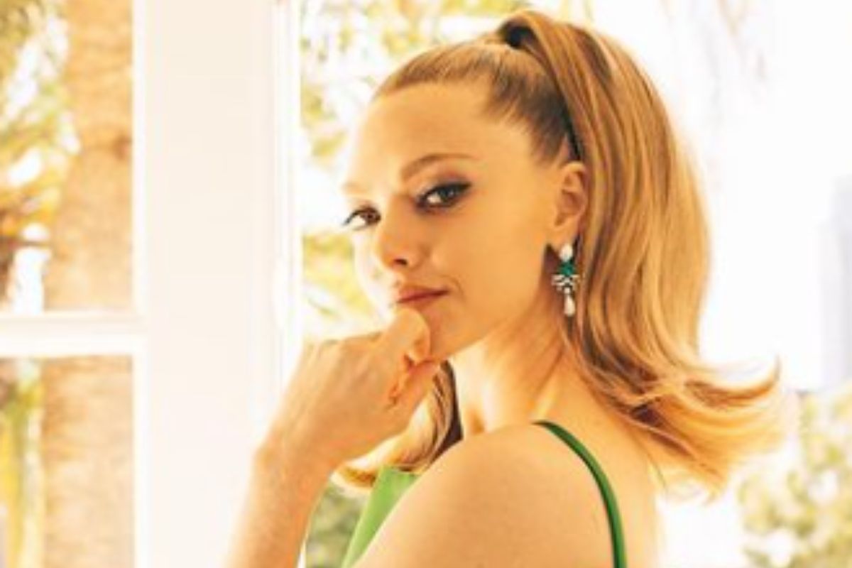 Amanda Seyfried Estilismo Sag Awards 2023