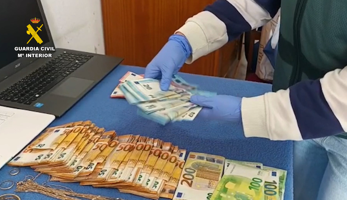 Imagen De Desarticulada Organización Criminal Por Estafar Mediante Ataques Informáticos Más De 5 Millones De Euros A Empresas De Todo El Mundo 1 Imagen 1 4