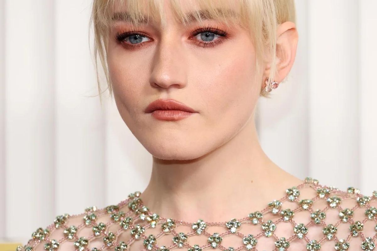 Julia Garner Estilismo Sag Awards 