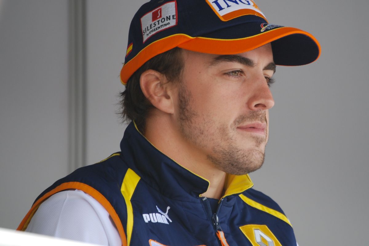 Pelea entre Fernando Alonso y su ex novia