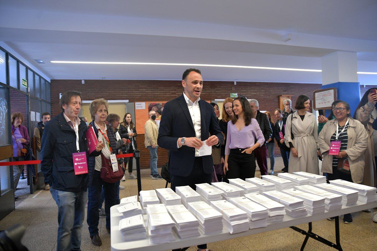 Imagen De Así Han Acudido Los Líderes Políticos A Las Urnas En Las Elecciones Municipales Y Autonómicas 3 Roberto Sotomayor