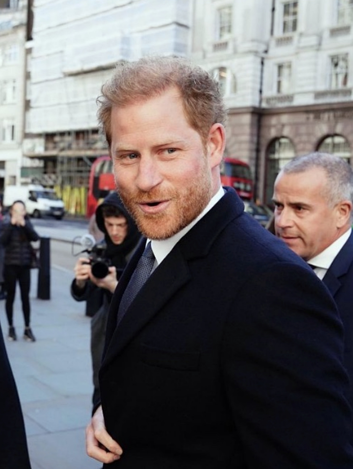 Imagen De Harry No Regresó A Estados Unidos Hasta El Día Siguiente A La Coronación ¿Por Qué Su Ausencia, Entonces? 2 Harry3