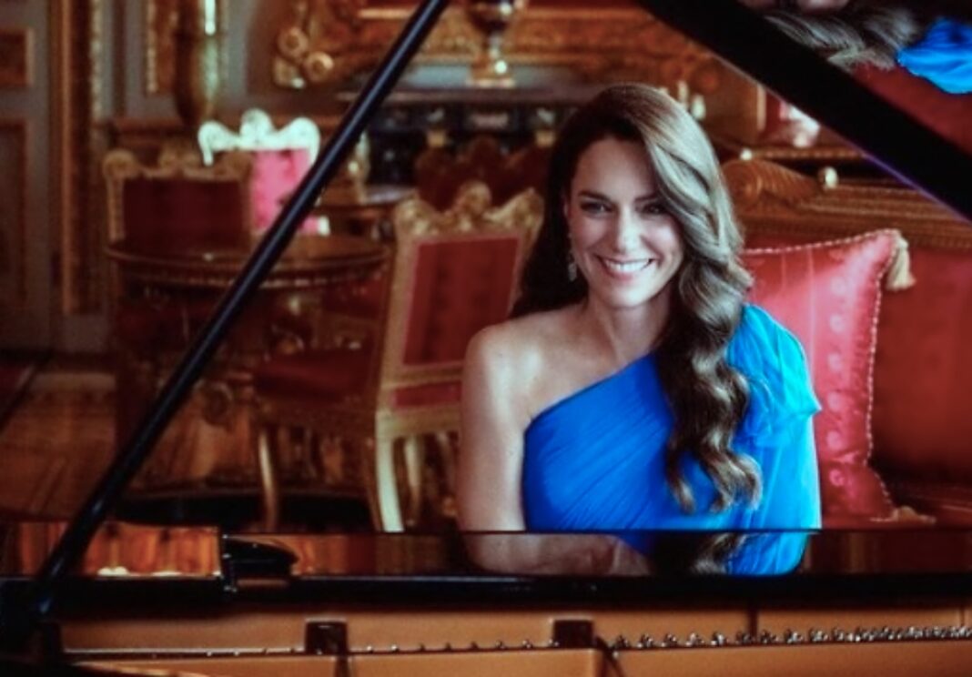 La actuación de Kate Middleton al piano en Eurovisión genera suspicacias acerca de si era ella realmente quien tocaba / Instagram @_kate_middleton_royal