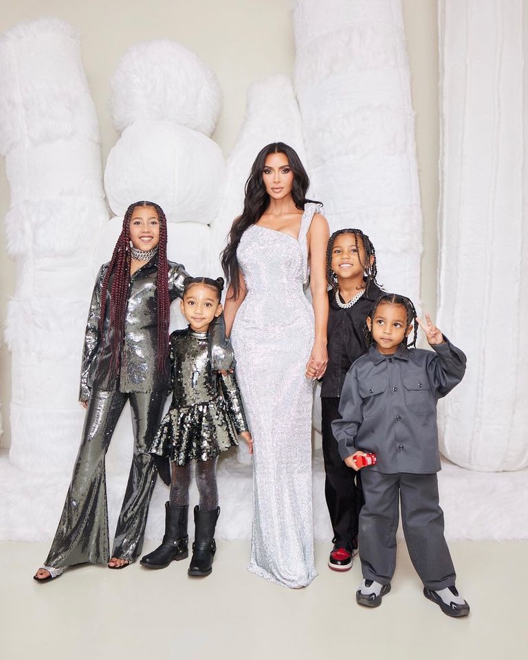 Imagen De La Impactante Sinceridad De Kim Kardashian Sobre La Maternidad: &Quot;Lloro Hasta Quedarme Dormida&Quot; 1 Kim Kardashian Hijos 6469E4Ea4122C 1