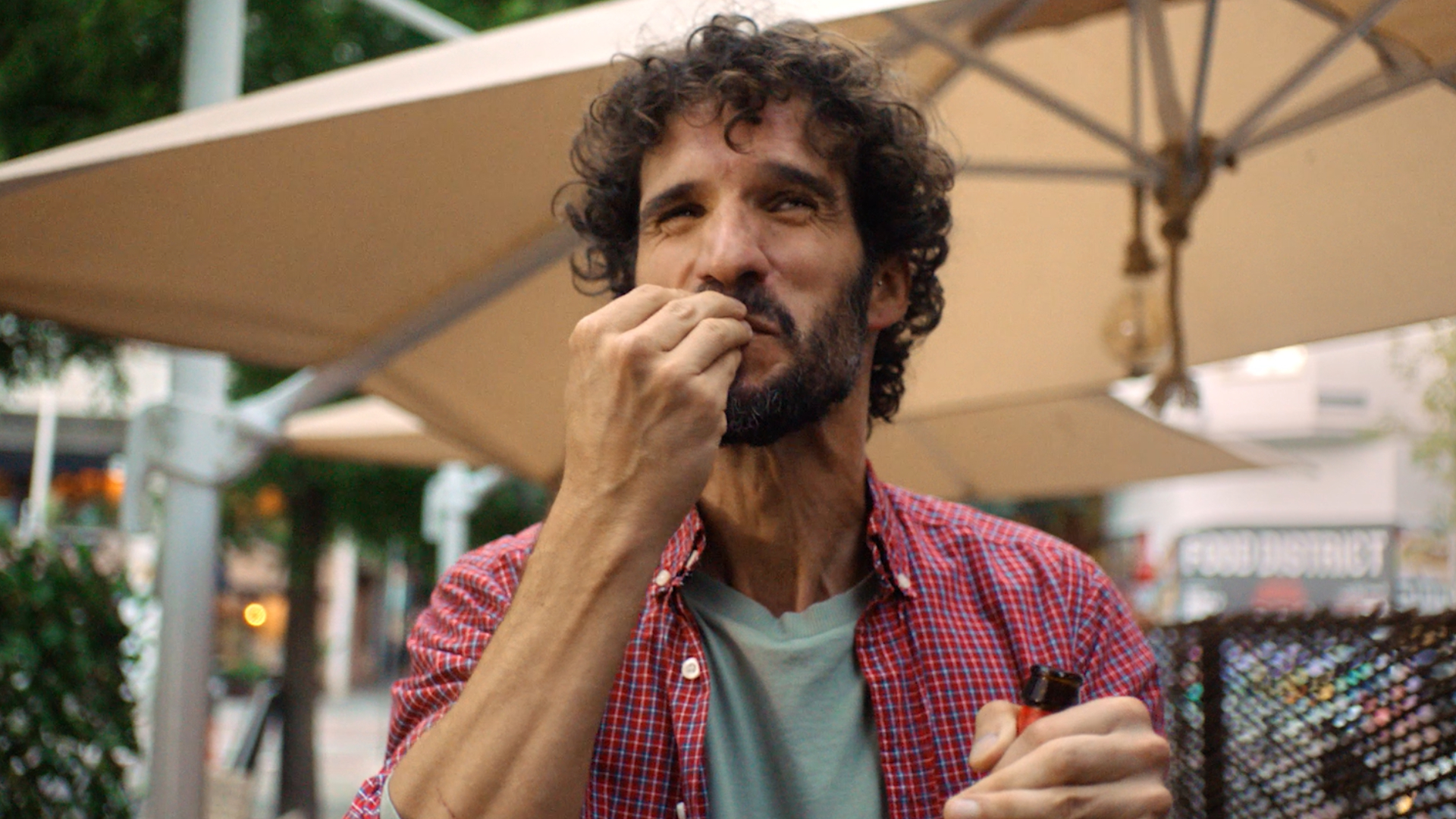 Imagen De Vicen Arcos: Hay Series De Netflix Que Pagan A Jóvenes “Protagónicos Unos 40.000 € Por Capítulo” 3 Vvicen