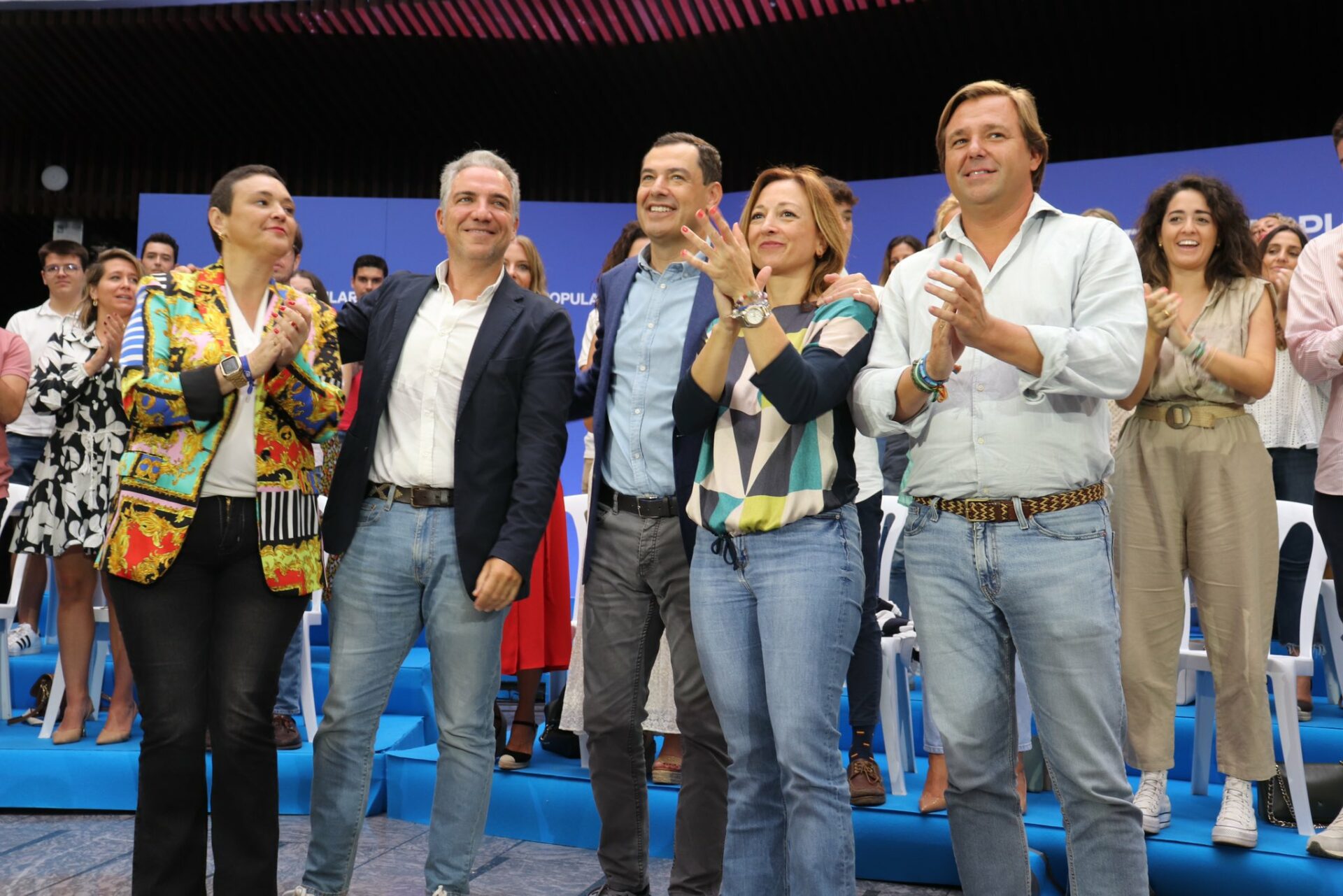 Juanma Moreno Pp Andalucía Junta De Andalucía Partido Popular Málaga Elías Bendodo