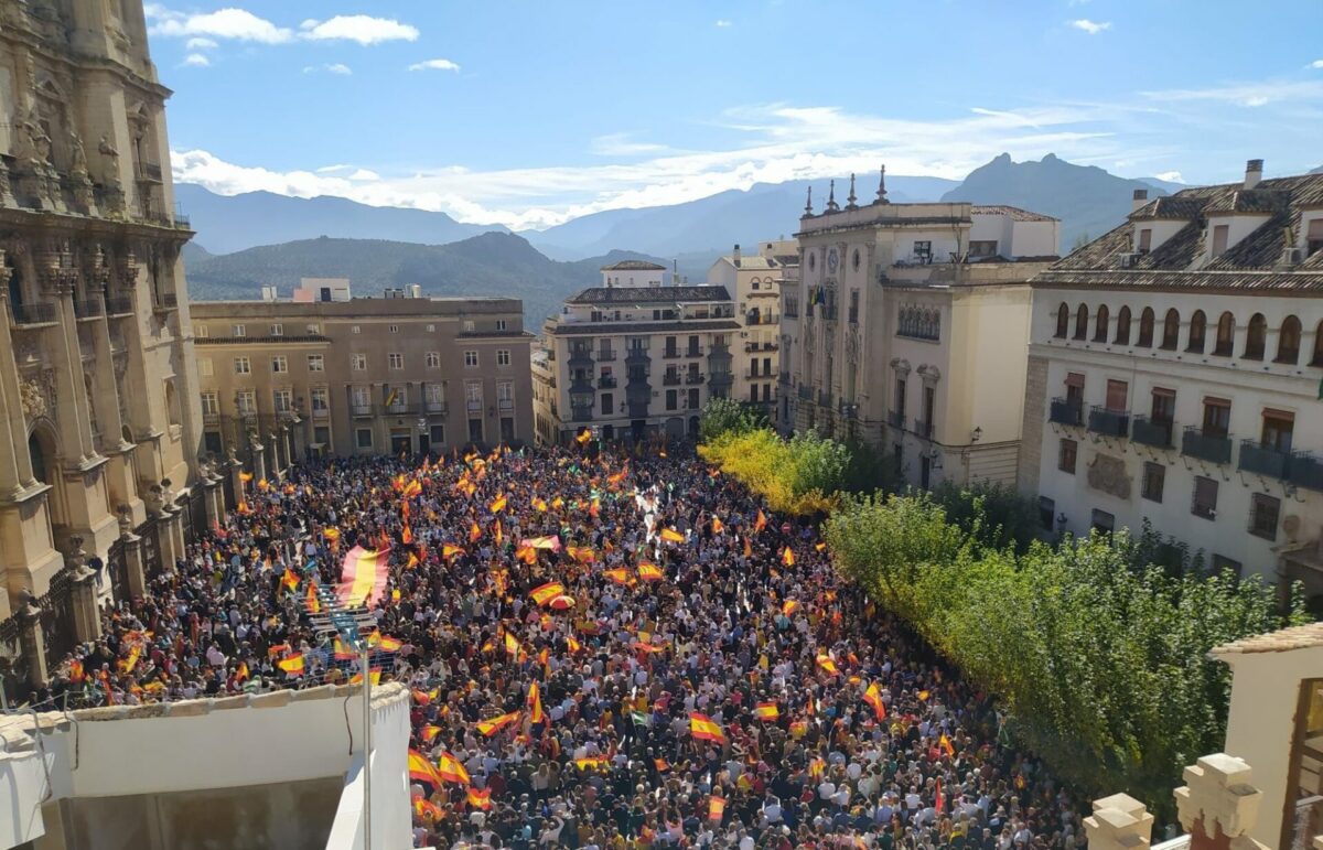Pp Partido Popular Andalucía Manifestación Amnistía