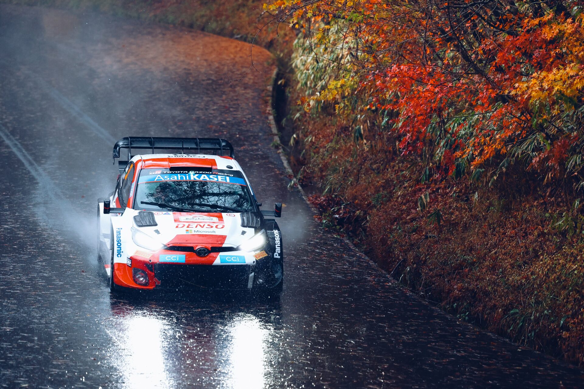 Elfyn Evans Toyota WRC Japón rally