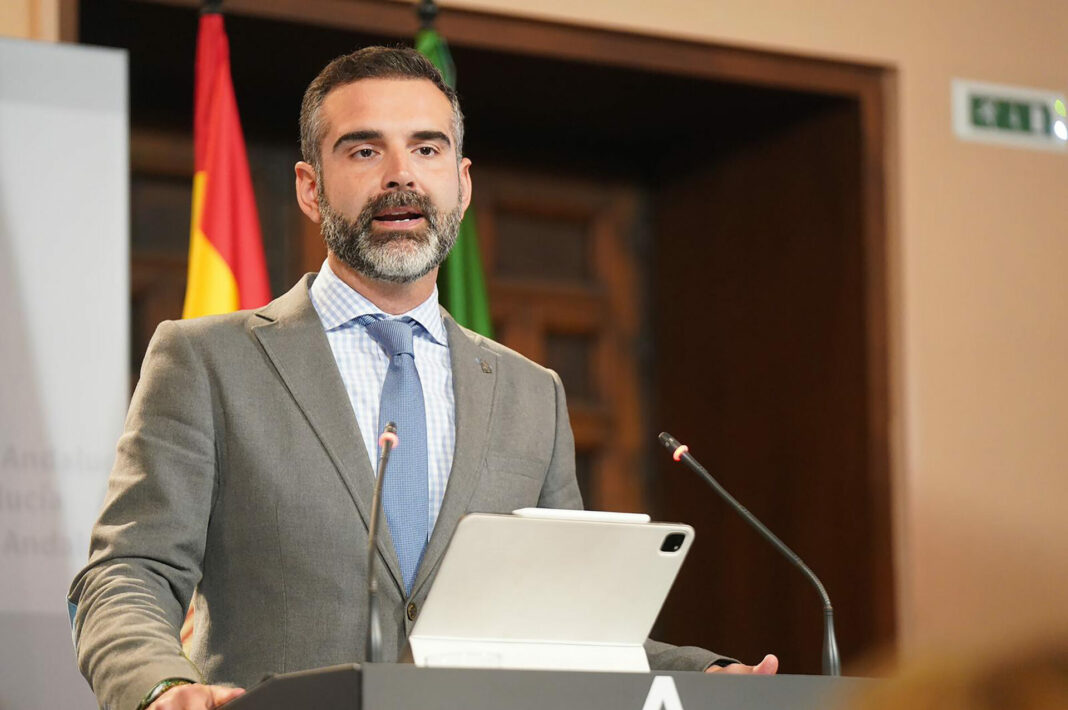 Ramón Fernández-Pacheco Junta de Andalucía Simplifica