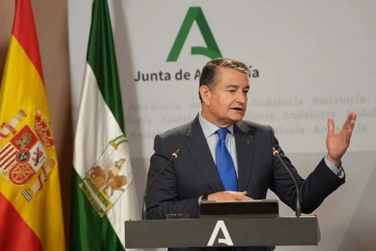 Junta De Andalucía Antonio Sanz