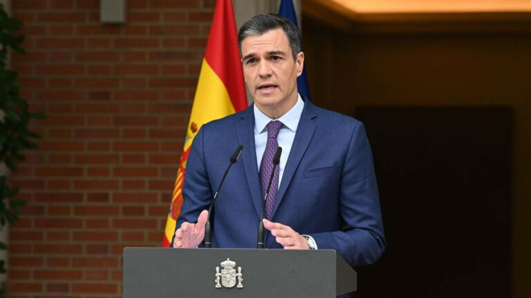​Los cuatro días de reflexión y sin agenda pública de Sánchez equivalen a casi 1.000 euros brutos de su sueldo público