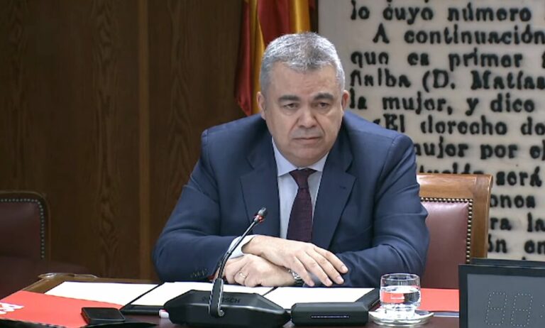 Santos Cerdán niega responsabilidad y aclara la ausencia de vínculos directos con Koldo García