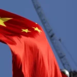 China vende deuda a largo plazo para paliar el estancamiento economico