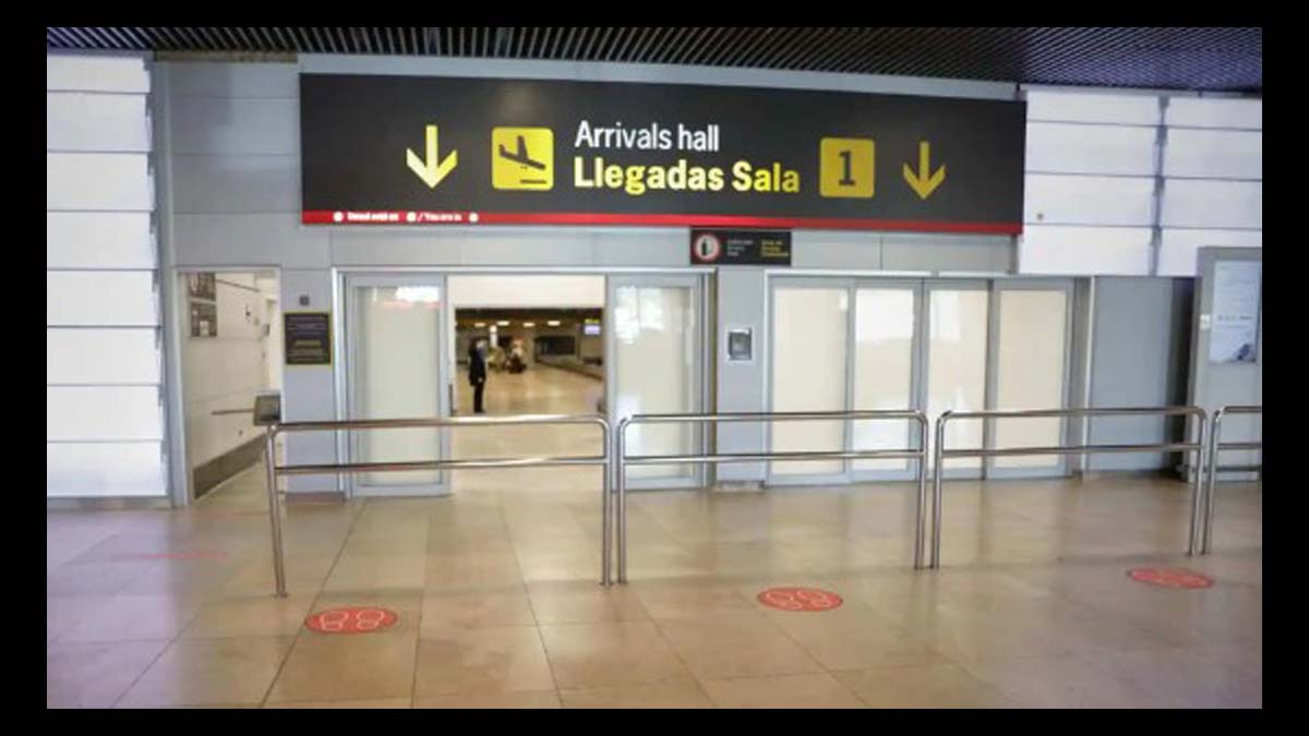 puerta-de-llegadas-de-la-terminal-T1-del-Aeropuerto-Barajas-1068x601.jpg.webp