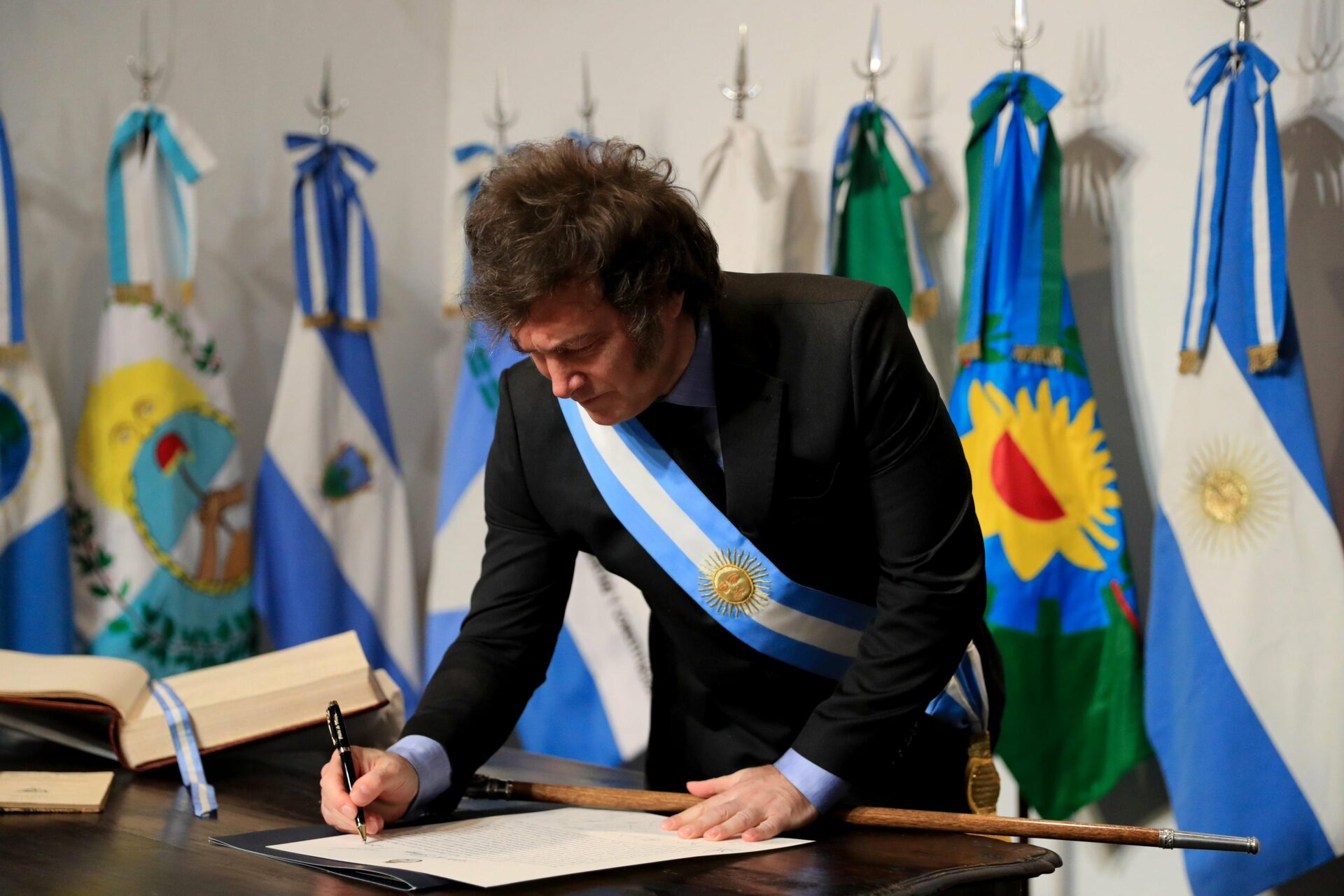 Imagen de El Gobierno de Milei suspende de manera preventiva la venta de Telefónica en Argentina 1 El presidente de Argentina, Javier Milei, en una imagen de archivo. Foto de @OPRArgentina en 'X'